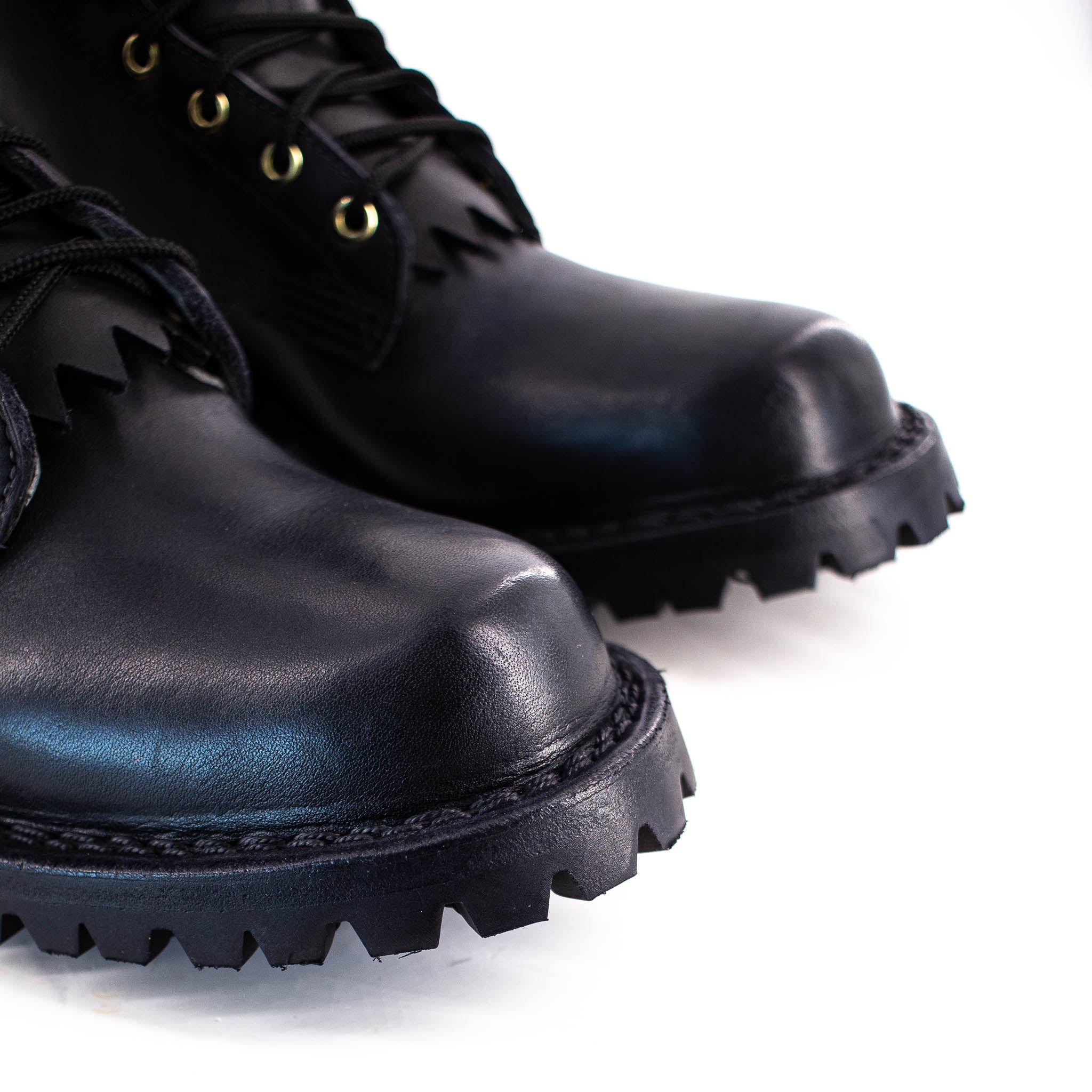 Arctic No. 1 - Black - Image 4